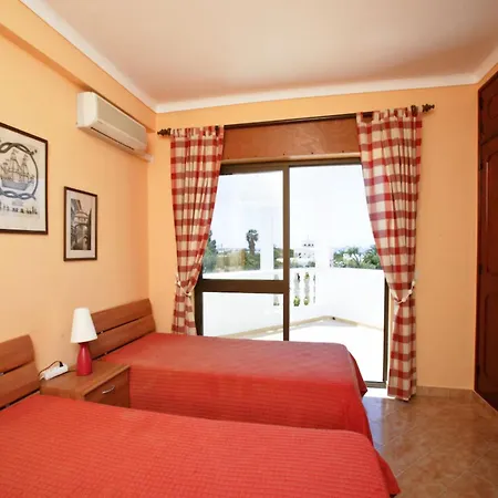 Βίλα Stylish Villa With Large Private Pool Sea Views Αλμπουφέιρα