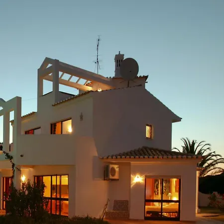 Stylish Villa With Large Private Pool Sea Views Villa Albufeira