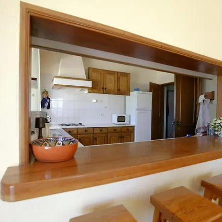 Stylish Villa With Large Private Pool Sea Views *