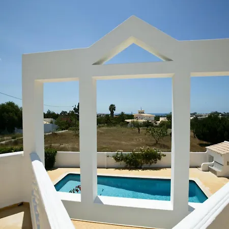 Villa Stylish Villa With Large Private Pool Sea Views *